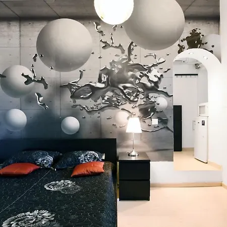 Bucharest Studio * Bucarest